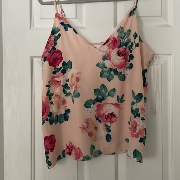 Socialite floral chiffon tank - Picture 3 of 3
